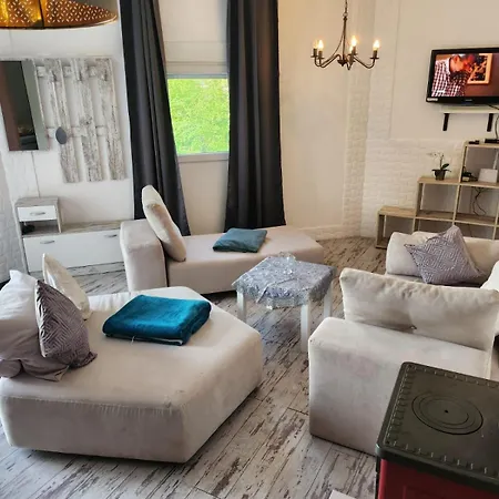 Family Belgrad Brestovik